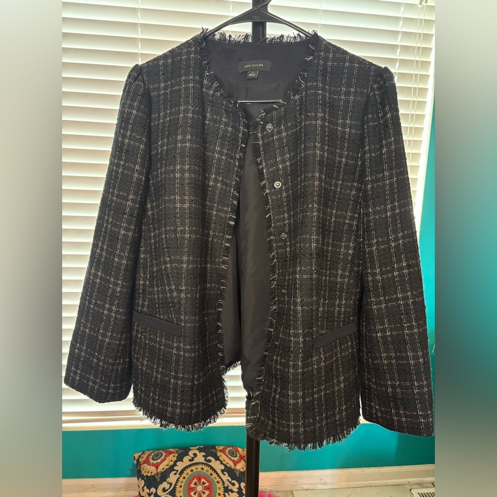 Ann Taylor Black and White Plaid Blazer size 12